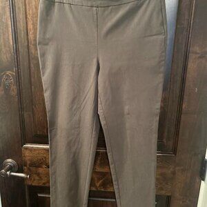 Chico's olive green stretch pull on pants